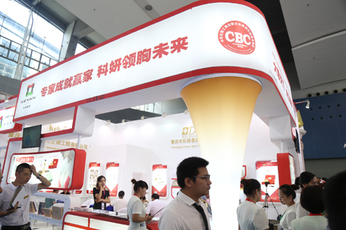 美博會(huì)人氣火爆展館——科妍現(xiàn)場(chǎng)分享賺錢模式(圖1)
